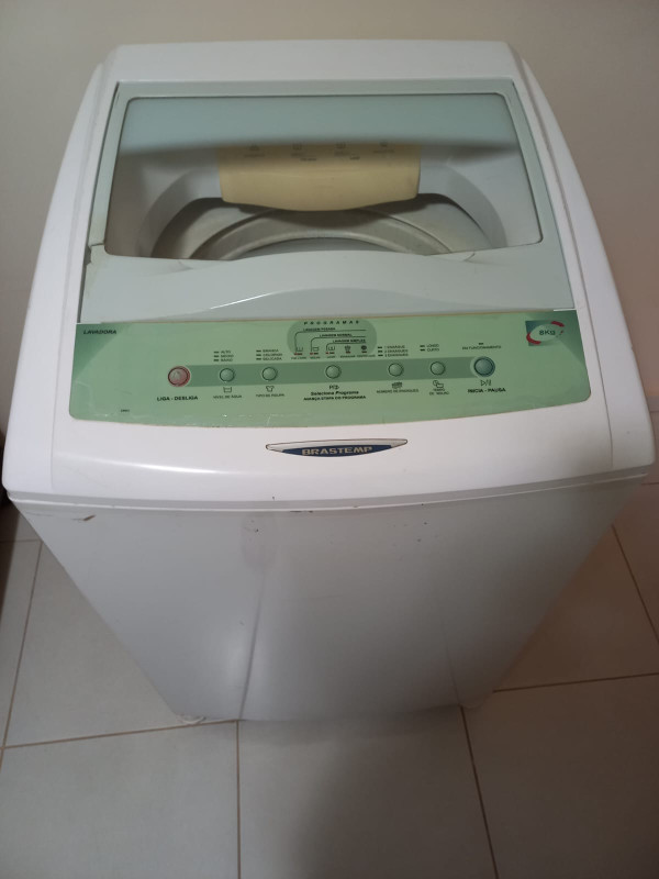 MÁQUINA DE LAVAR BRASTEMP 8KG USADA
